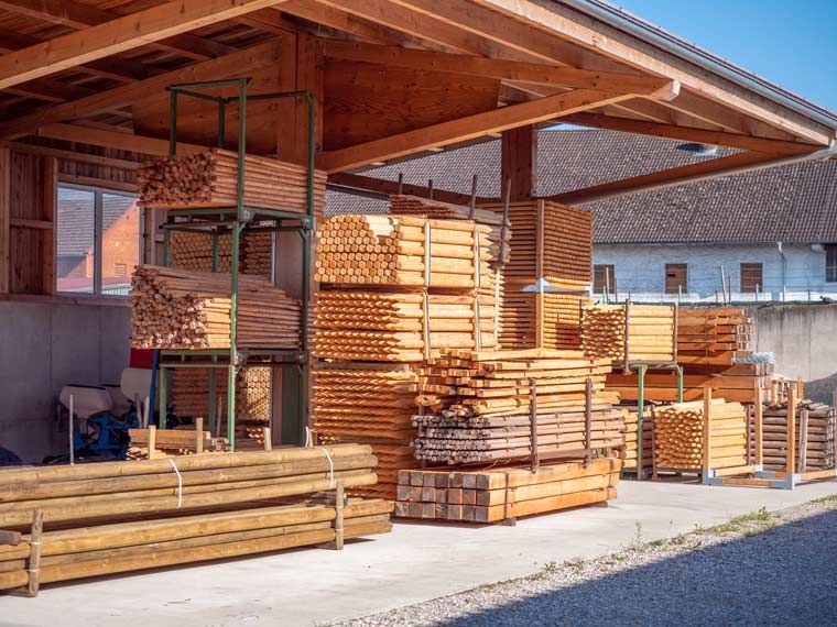 Holzverarbeitung Niederschweiberer in Mettenheim, Landkreis Mühlheim am Inn